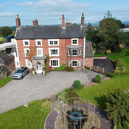 Heath View Villa Cheddleton Bagian luar foto